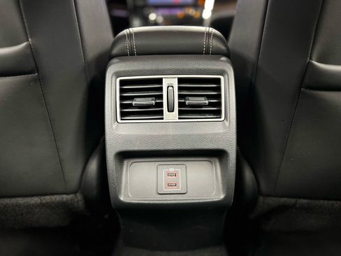 Used 2018 Nissan Maxima Platinum image 26