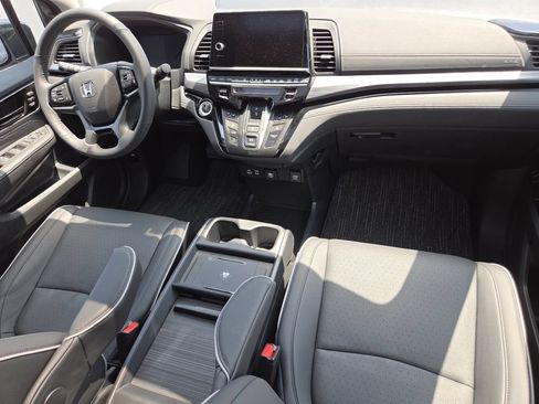 Certified 2026 Honda Odyssey Elite image 31