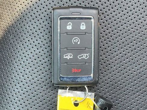 Used 2024 Jeep Wagoneer Series III image 32