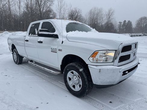 Used 2016 RAM 2500 Tradesman w/ Chrome Appearance Group image 2