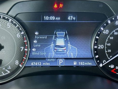 Used 2024 Nissan Armada SL image 15