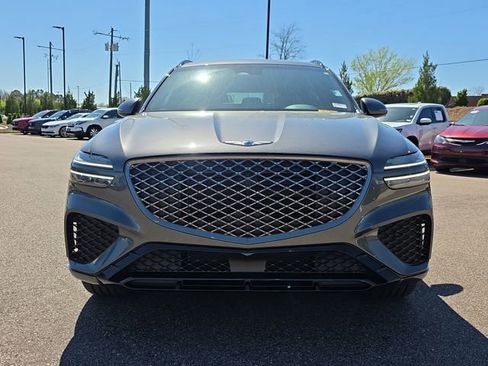 Used 2024 Genesis GV70 2.5T w/ Sport Prestige Package image 8