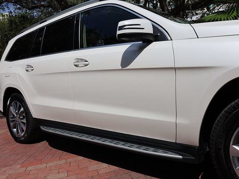 Used 2016 Mercedes-Benz GL 450 4MATIC image 22