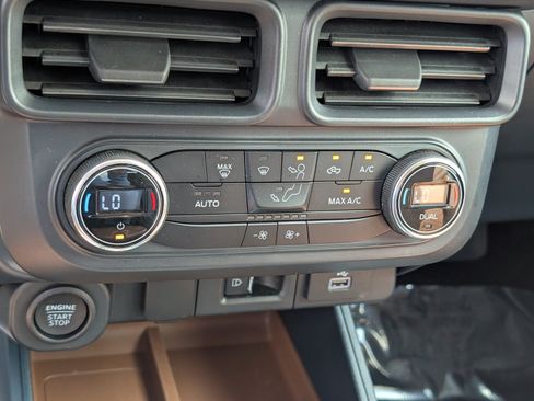 Used 2022 Ford Maverick Lariat FWD image 27