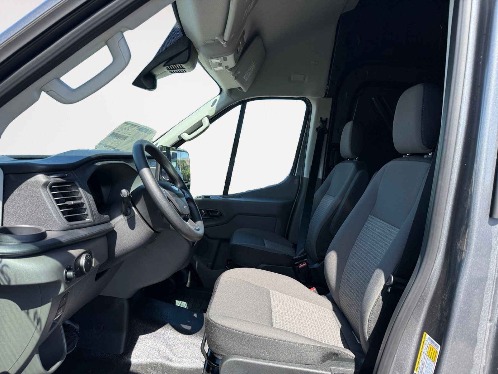 New 2026 Ford Transit 250 148 High Roof RWD image 10