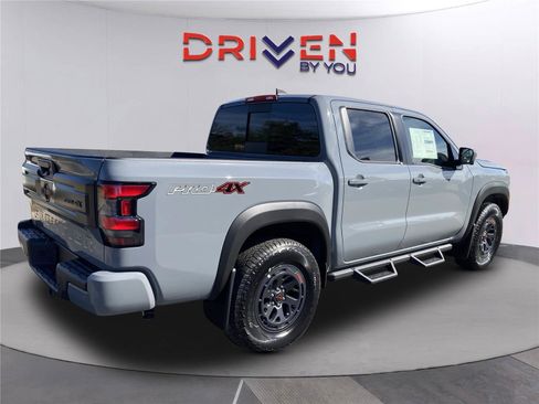 New 2026 Nissan Frontier PRO-4X w/ Pro-4x Convenience Package AWD/4WD image 4