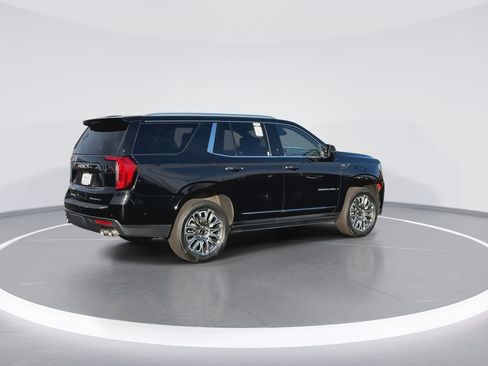 Used 2023 GMC Yukon Denali Ultimate w/ LPO, Floor Liner Package image 8