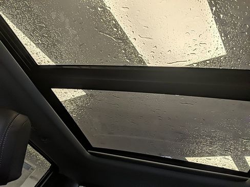 New 2026 Ford F250 Lariat w/ Black Appearance Package image 36