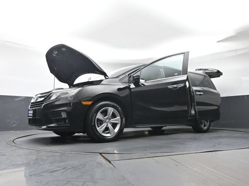 Used 2018 Honda Odyssey EX-L image 47