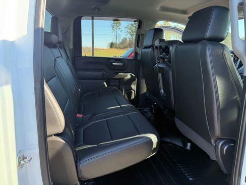 Used 2020 Chevrolet Silverado 2500 W/T w/ WT Convenience Package image 17