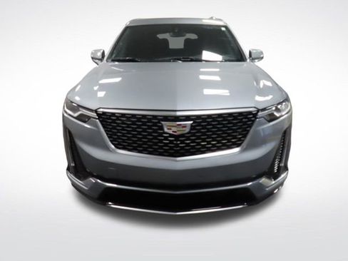 Used 2024 Cadillac XT6 Luxury FWD image 8
