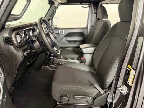 Used 2022 Jeep Wrangler Unlimited Sport AWD/4WD image 20