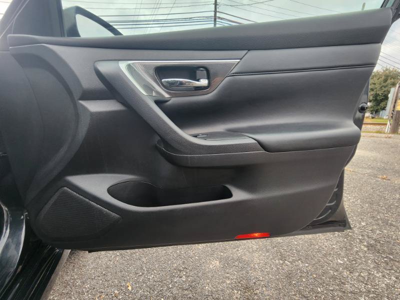 Used 2013 Nissan Altima 2.5 SL FWD image 36