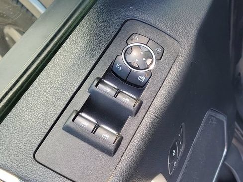 Used 2020 Ford F150 Lariat AWD/4WD image 10