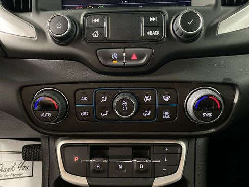 Certified 2023 GMC Terrain SLE w/ Driver Convenience Package AWD/4WD image 18
