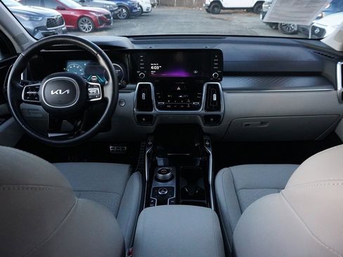Used 2023 Kia Sorento SX Prestige image 48