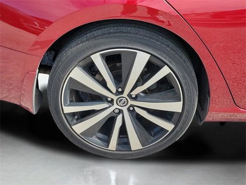 Used 2020 Nissan Altima 2.5 SR image 5