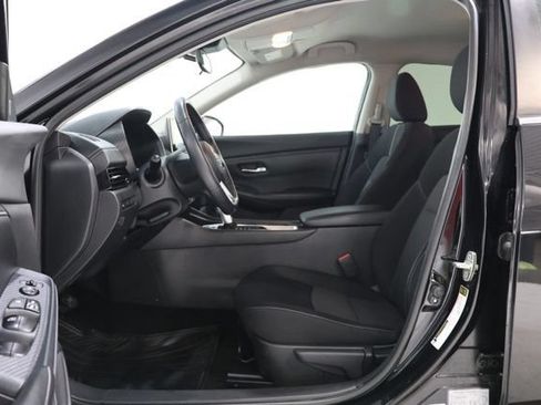 Used 2020 Nissan Sentra SV FWD image 16