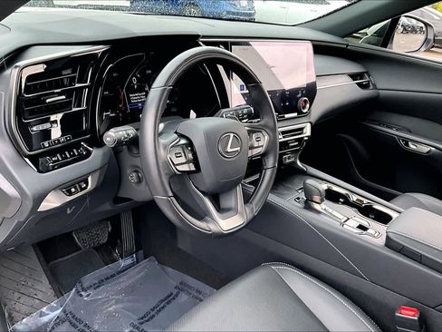 Used 2025 Lexus RX 350 Premium w/ Accessory Package (Z1) FWD image 17