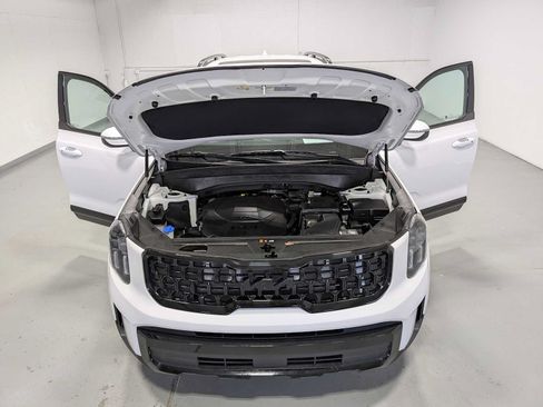 Certified 2025 Kia Telluride EX X-Line AWD/4WD image 12