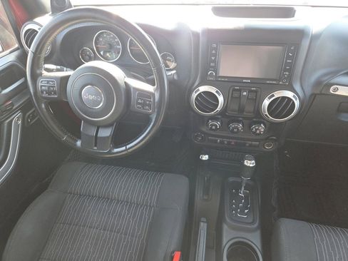 Used 2012 Jeep Wrangler Sahara w/ Connectivity Group image 26