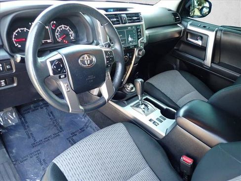 Used 2021 Toyota 4Runner SR5 AWD/4WD image 10