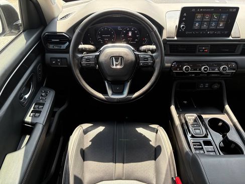 Used 2024 Honda Pilot Elite image 19