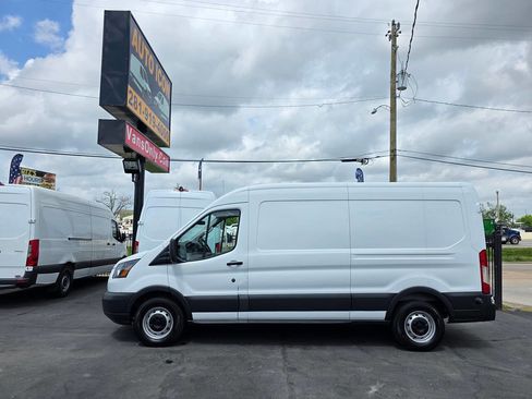 Used 2016 Ford Transit 150 148 Medium Roof image 4