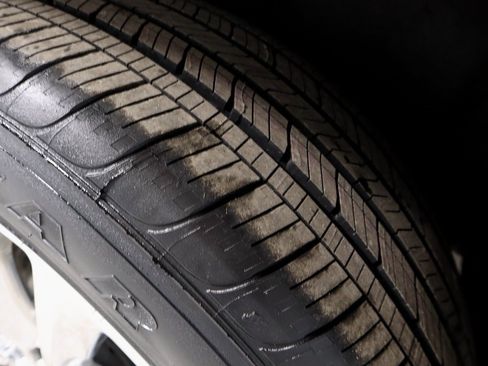 Used 2020 Cadillac XT6 Premium Luxury image 20