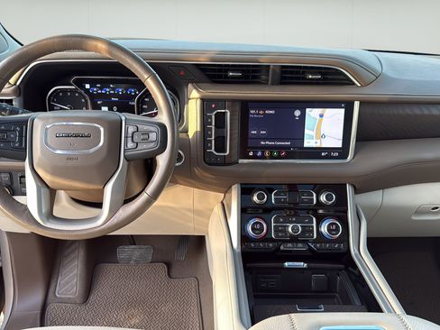 Used 2021 GMC Yukon Denali w/ Denali Ultimate Package RWD image 25