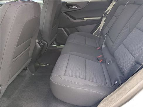 Used 2025 Chevrolet Equinox LT w/ Safety and Technology Package FWD image 18