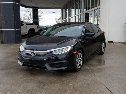 Used 2017 Honda Civic LX image 3