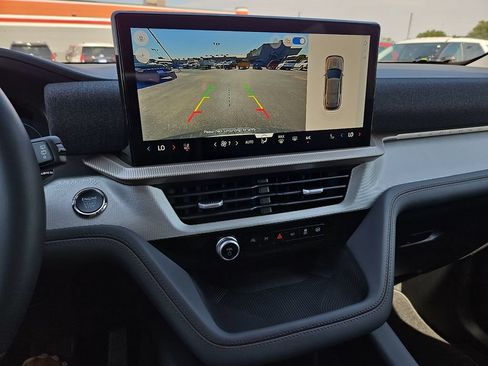 New 2026 Ford Explorer Active w/ Active Comfort Package RWD image 24