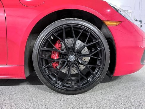 Used 2018 Porsche 718 Boxster RWD image 5