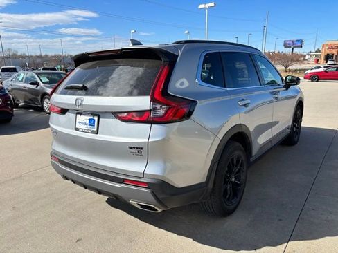 Used 2023 Honda CR-V Sport image 5