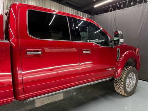 Used 2017 Ford F250 Platinum w/ Platinum Ultimate Package AWD/4WD image 12