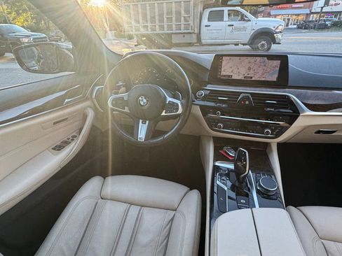 Used 2019 BMW 540i xDrive w/ Convenience Package image 17