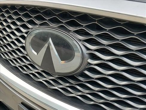 Used 2020 INFINITI QX50 Luxe w/ Navigation Package AWD/4WD image 24