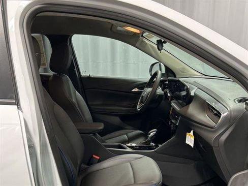 New 2026 Buick Encore GX Sport Touring image 19