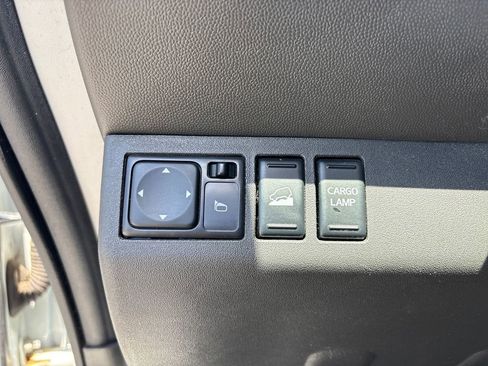 Used 2019 Nissan Frontier PRO-4X AWD/4WD image 8