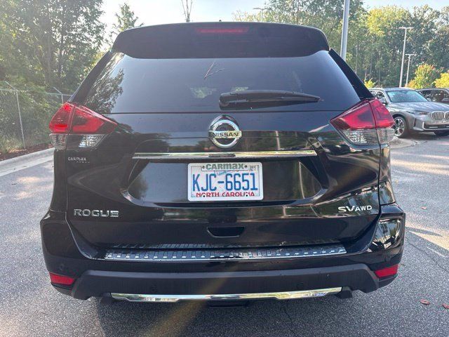 Used 2019 Nissan Rogue SV AWD/4WD image 14