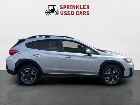 Used 2019 Subaru Crosstrek 2.0i Premium w/ Eyesight System image 3