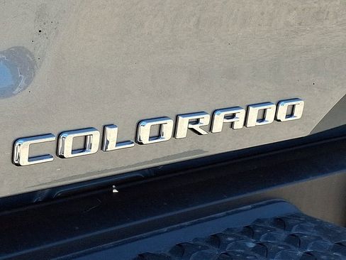New 2026 Chevrolet Colorado LT w/ LT Convenience Package AWD/4WD image 18