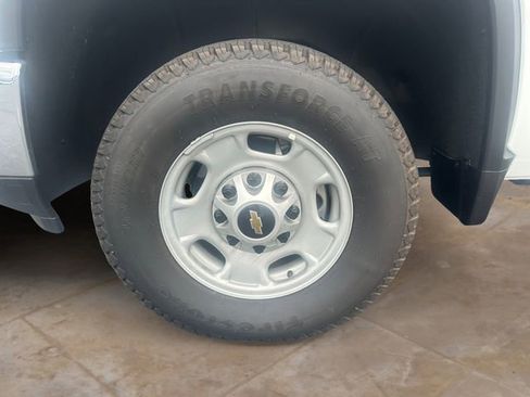 Used 2024 Chevrolet Silverado 2500 W/T w/ WT Convenience Package RWD image 14