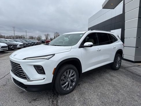 New 2026 Buick Enclave Preferred AWD/4WD image 3