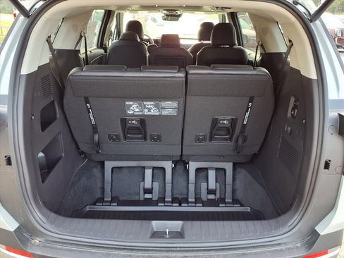 New 2026 Kia Carnival SX image 25