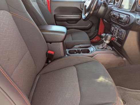 Used 2021 Jeep Gladiator Mojave image 12