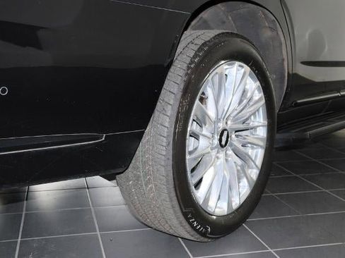 Used 2021 Cadillac Escalade Sport w/ Driver Assist Tech Package image 12