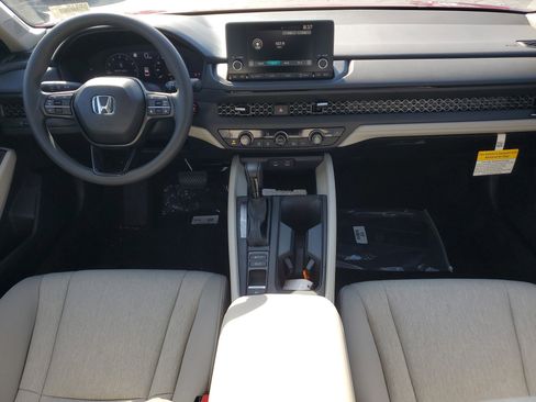 New 2025 Honda Accord SE image 9