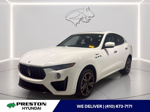 Used 2023 Maserati Levante Modena AWD/4WD image 1